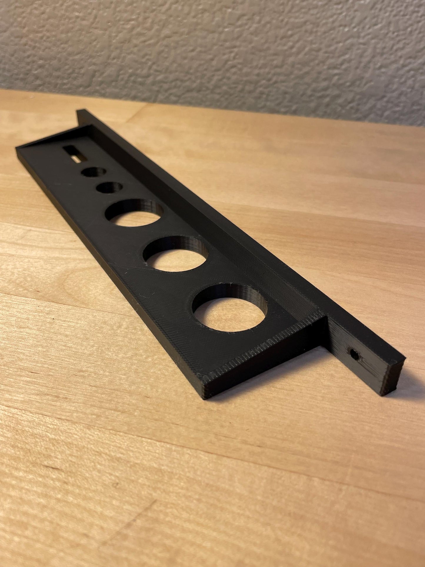 Aquarium tool holder