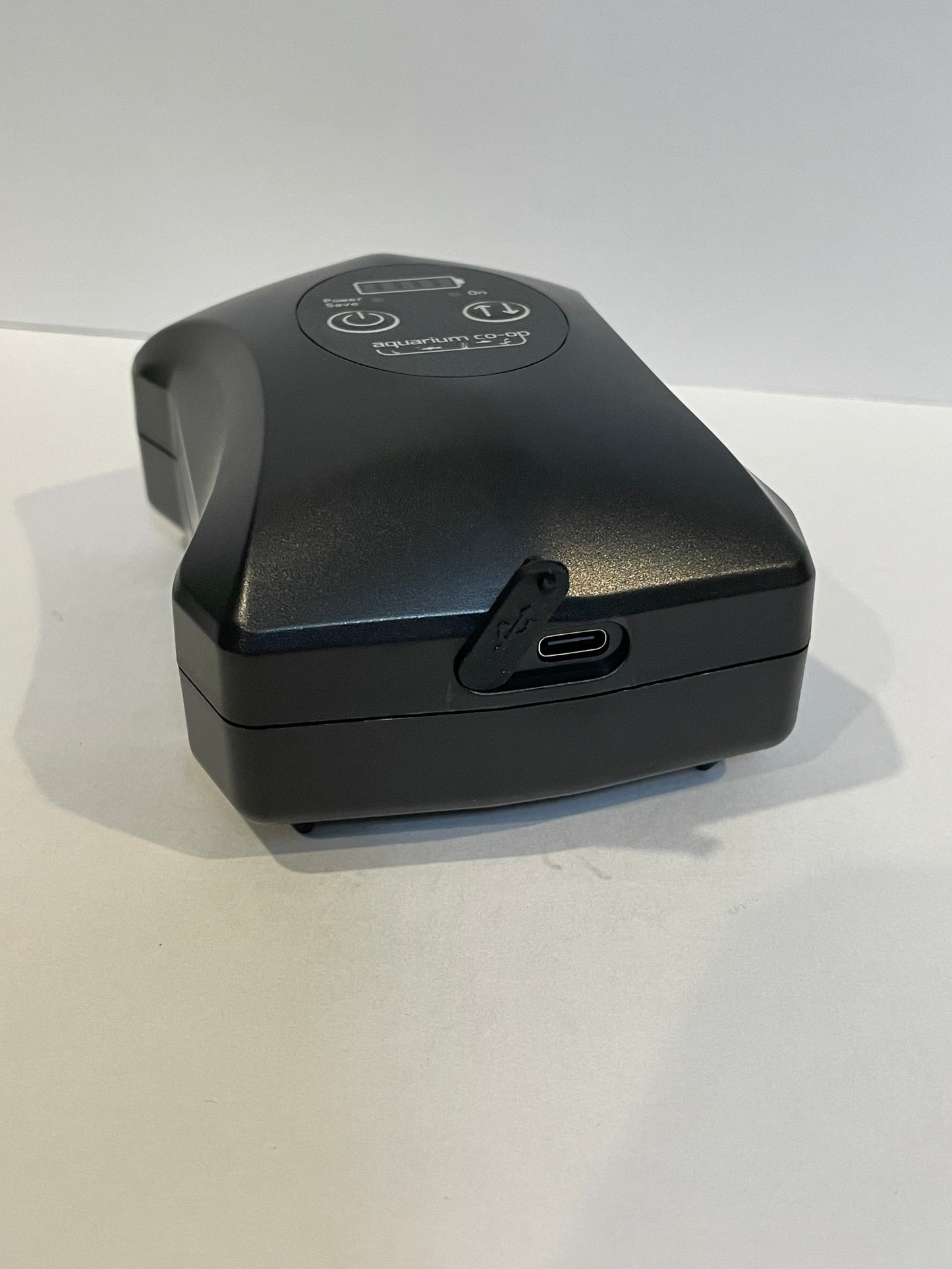 Aquarium Co-Op Air Pump with Battery Backup