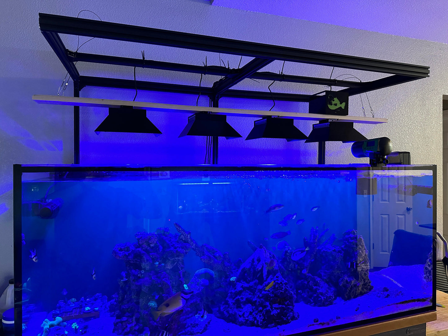 Popbloom RL90 and RS90 light angled light shade