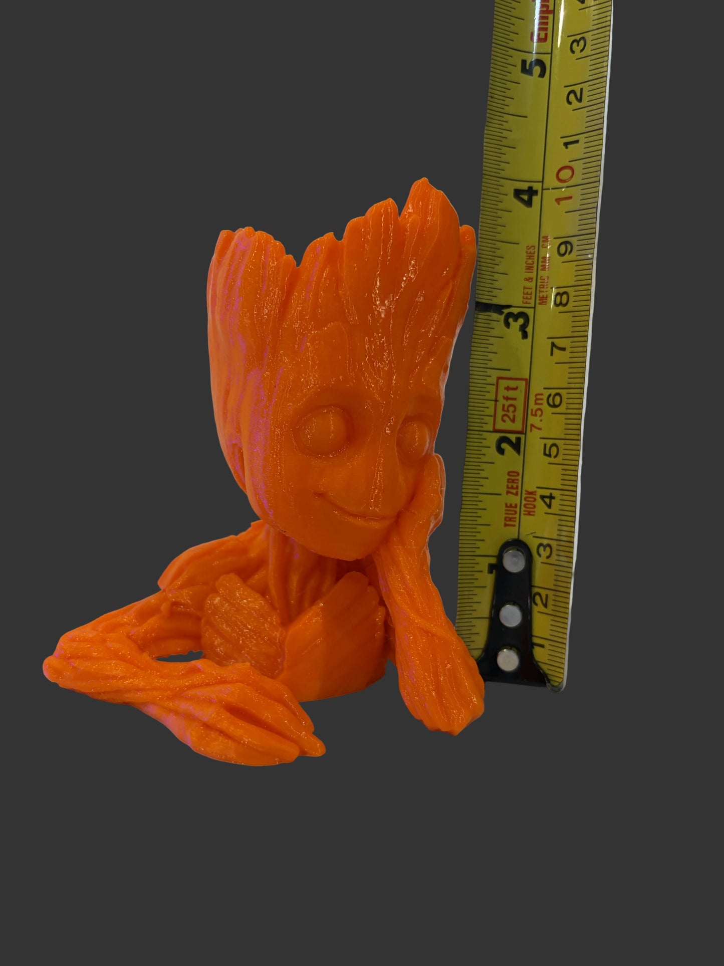Groot Anemone Holder